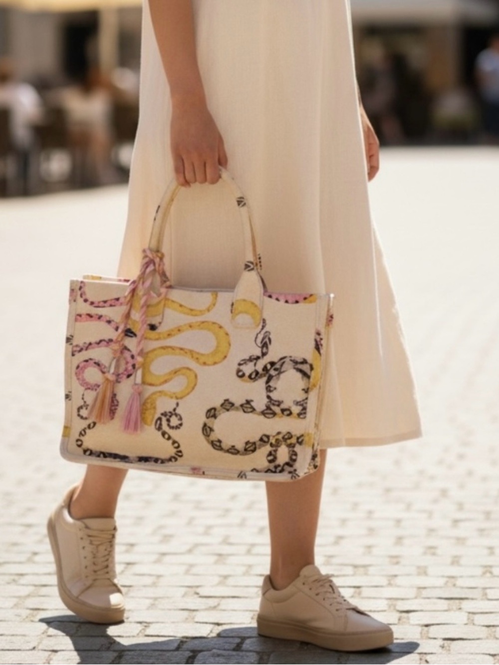 Vine Camino Canvas Tote Bag with Colorful Snake Print - White